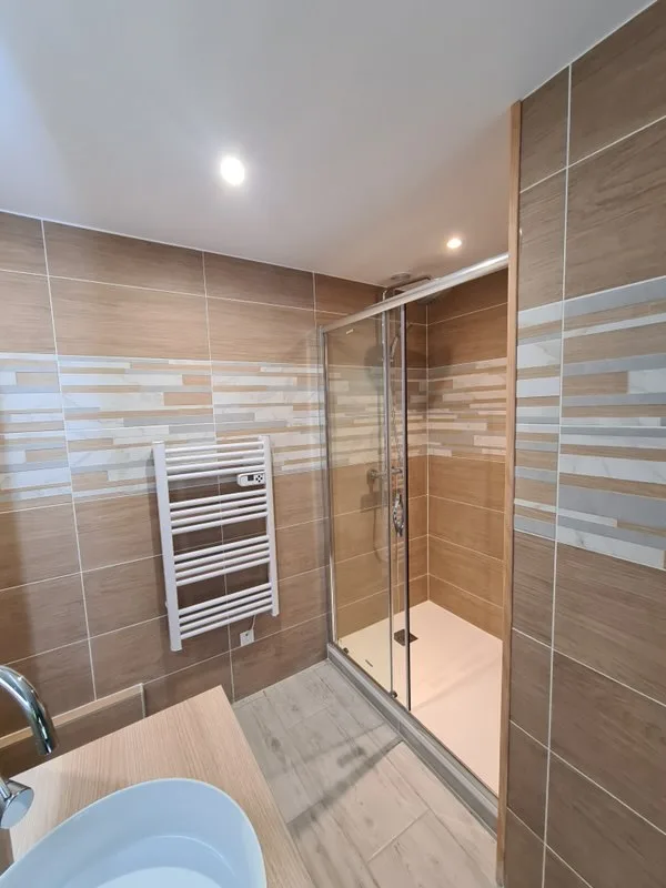 Salle de bain — douche italienne